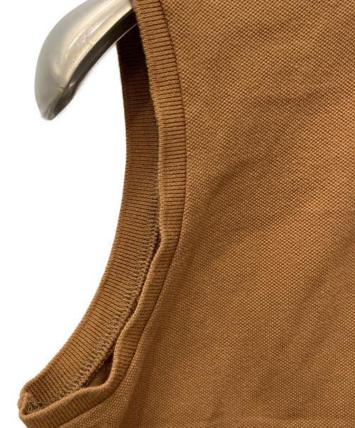 FRED PERRY（フレッドペリー）FRED PERRY (フレッドペリー) ノースリーブポロシャツ ベージュ サイズ:10の古着・服飾アイテム