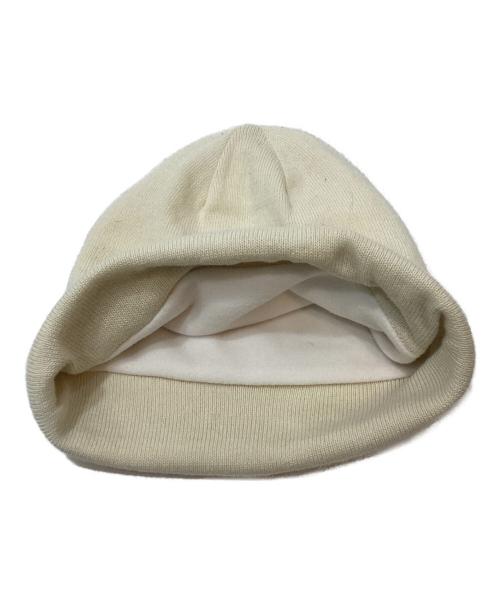 ARC'TERYX（アークテリクス）ARC'TERYX (アークテリクス) エンブロイダードバードトーク ビーニー アイボリーの古着・服飾アイテム