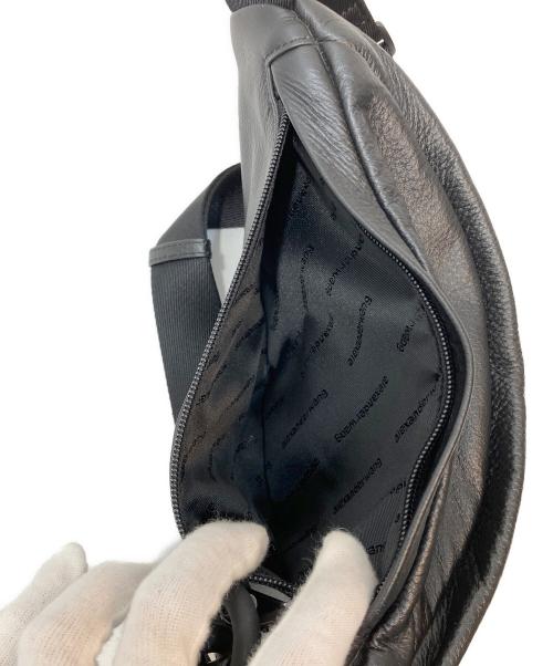 ALEXANDER WANG（アレキサンダー・ワン）ALEXANDER WANG (アレキサンダー・ワン) PRIMAL FANNYPACK(プライマルファニーパック) ブラックの古着・服飾アイテム