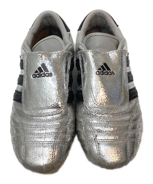 adidas（アディダス）adidas (アディダス) テコンドースニーカー シルバー サイズ:US9の古着・服飾アイテム