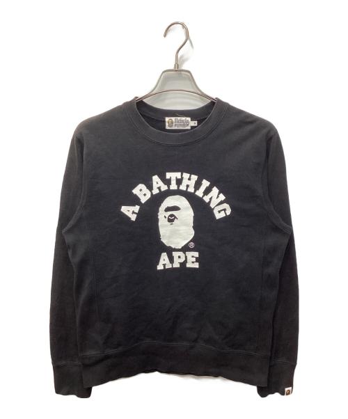 A BATHING APE（アベイシングエイプ）A BATHING APE (アベイシングエイプ) エイプヘッド カレッジロゴスウェット ブラック サイズ:Mの古着・服飾アイテム