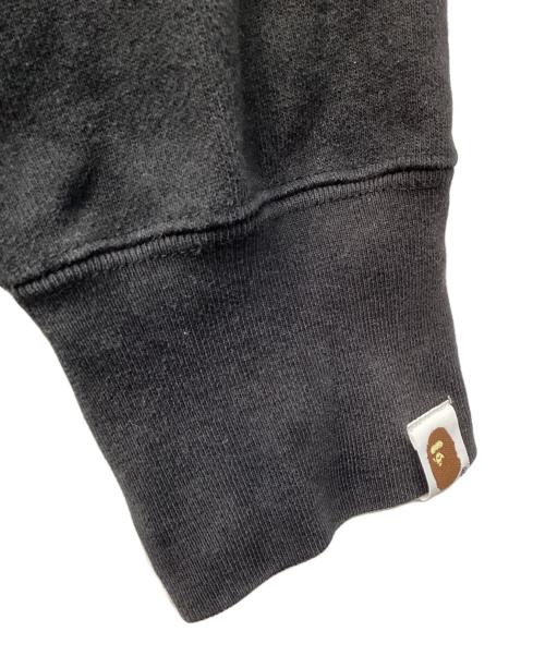A BATHING APE（アベイシングエイプ）A BATHING APE (アベイシングエイプ) エイプヘッド カレッジロゴスウェット ブラック サイズ:Mの古着・服飾アイテム