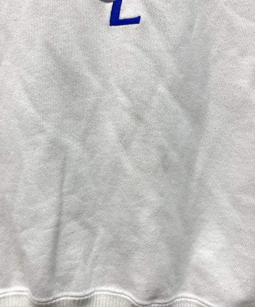 Yves Saint Laurent（イヴサンローラン）Yves Saint Laurent (イヴサンローラン) ロゴ刺繍クルーネックスウェット ホワイト サイズ:Lの古着・服飾アイテム