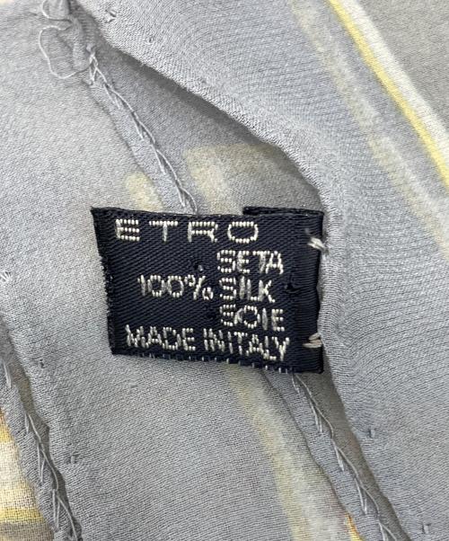 ETRO（エトロ）ETRO (エトロ) ペイズリー柄大判シルクスカーフの古着・服飾アイテム