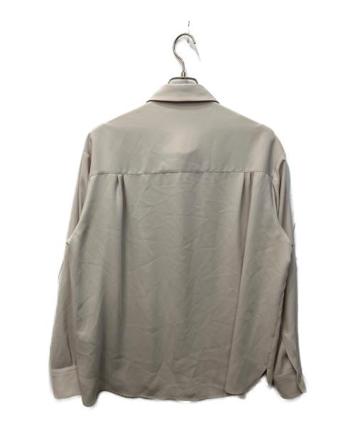 CULLNI（クルニ）CULLNI (クルニ) オーバーポリ比翼シャツ ベージュ サイズ:2の古着・服飾アイテム
