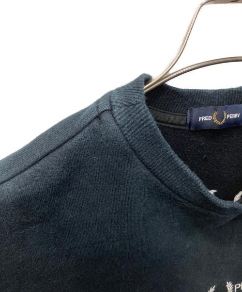 FRED PERRY（フレッドペリー）FRED PERRY (フレッドペリー) クルーネックスウェット ネイビー サイズ:Sの古着・服飾アイテム