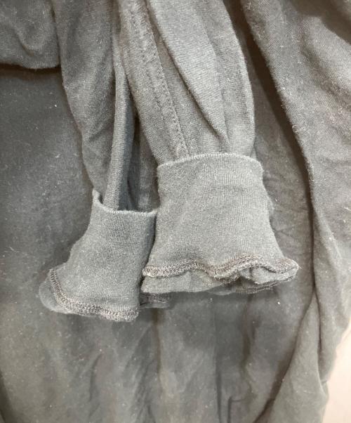 HOMME PLISSE ISSEY MIYAKE（オム プリッセ イッセイ ミヤケ）HOMME PLISSE ISSEY MIYAKE (オム プリッセ イッセイ ミヤケ) ロングスリーブカットソー ブラック サイズ:2の古着・服飾アイテム