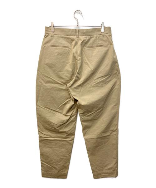 LOOPE（ルーペ）LOOPE (ルーペ) OUTSIDE PLEATED TROUSERS/アウトサイドプリーツトラウザーズ ベージュ サイズ:Ｗ33の古着・服飾アイテム