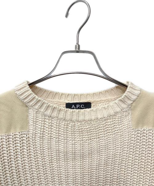 A.P.C.（アーペーセー）A.P.C. (アーペーセー) ショルダーパッチニット アイボリー サイズ:Sの古着・服飾アイテム