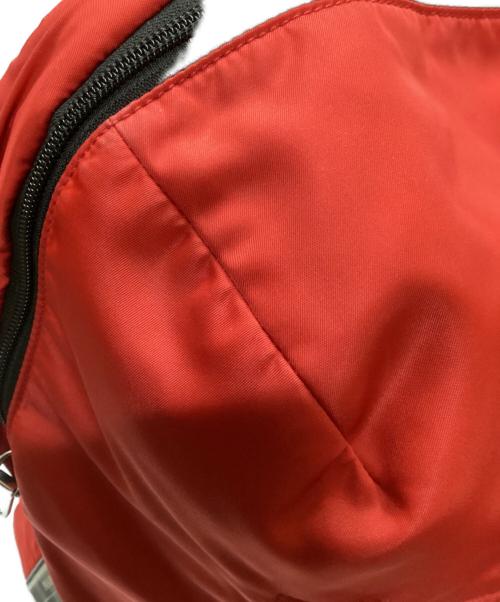 PRADA（プラダ）PRADA (プラダ) ロゴキルティングバックパック レッドの古着・服飾アイテム