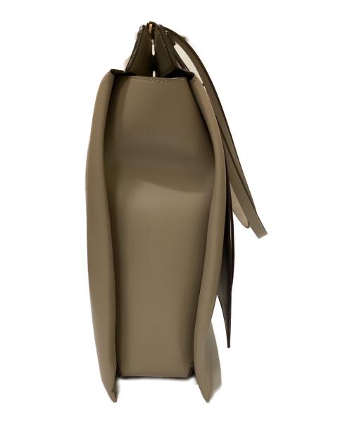 CHARLES & KEITH（チャールズアンドキース）CHARLES & KEITH (チャールズアンドキース) ジオメトリックトートバッグ ベージュの古着・服飾アイテム