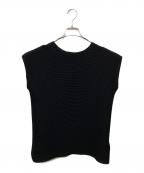 me ISSEY MIYAKEミーイッセイ ミヤケ）の古着「SQUARE STRETCH PLEATS ノースリーブカットソー」｜ブラック