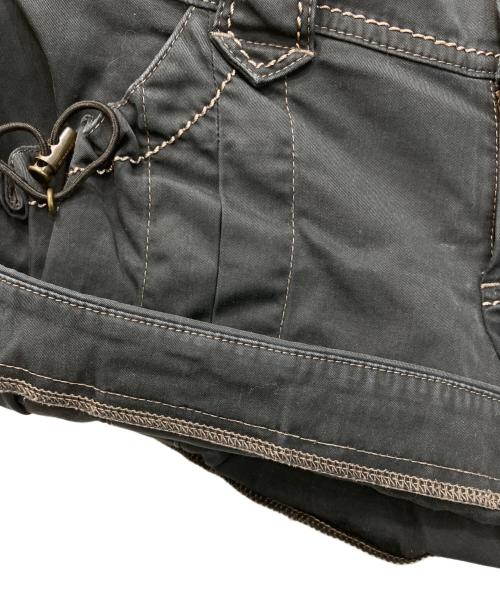 BURBERRY BLUE LABEL（バーバリー ブルー レーベル）BURBERRY BLUE LABEL (バーバリー ブルー レーベル) ナポレオンショーツ ブラック サイズ:38の古着・服飾アイテム