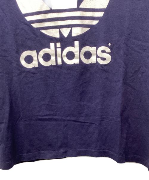 adidas（アディダス）adidas (アディダス) 90's ロゴプリントTシャツ ネイビー サイズ:Mの古着・服飾アイテム