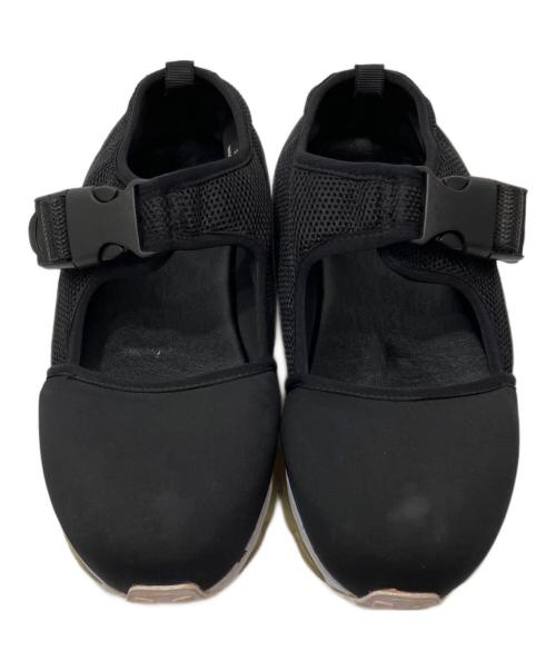 TOMO & CO（トモアンドシーオー）TOMO & CO (トモアンドシーオー) T CAP SANDAL（ティーキャップサンダル） ブラック サイズ:24cmの古着・服飾アイテム