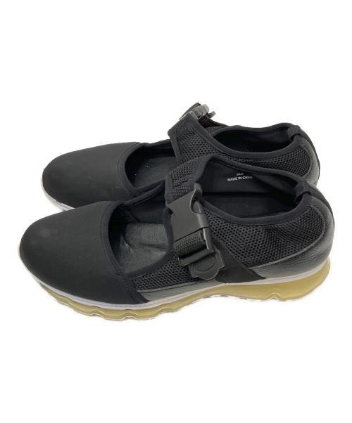 TOMO & CO（トモアンドシーオー）TOMO & CO (トモアンドシーオー) T CAP SANDAL（ティーキャップサンダル） ブラック サイズ:24cmの古着・服飾アイテム