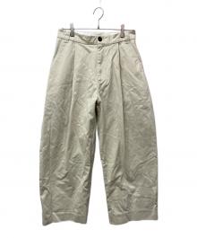 STUDIO NICHOLSON（スタジオ ニコルソン）の古着「SORTE PEACHEDCOTTON TWILL VOLUME PLEAT PANTS」｜アイボリー