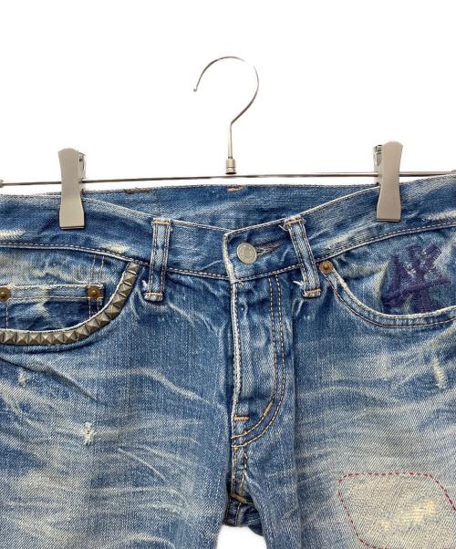 Hysteric Glamour（ヒステリックグラマー）Hysteric Glamour (ヒステリックグラマー) スタッズ＆クラッシュ＆リペア スリムテーパードデニム インディゴ サイズ:XXSの古着・服飾アイテム