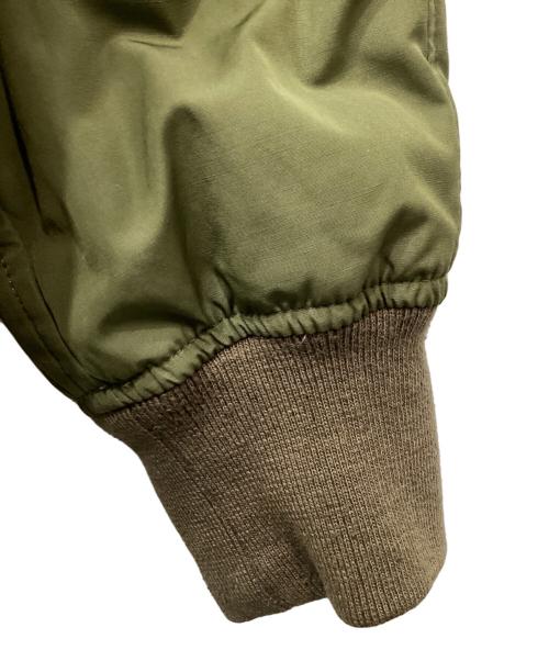 NANGA（ナンガ）NANGA (ナンガ) URBAN RESEARCH DOORS (アーバンリサーチドアーズ) MA-1ダウンブルゾン カーキ サイズ:38の古着・服飾アイテム