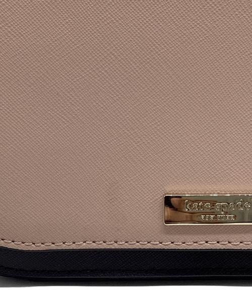 Kate Spade（ケイトスペード）Kate Spade (ケイトスペード) フラップショルダーバッグ ブラック×ピンクの古着・服飾アイテム