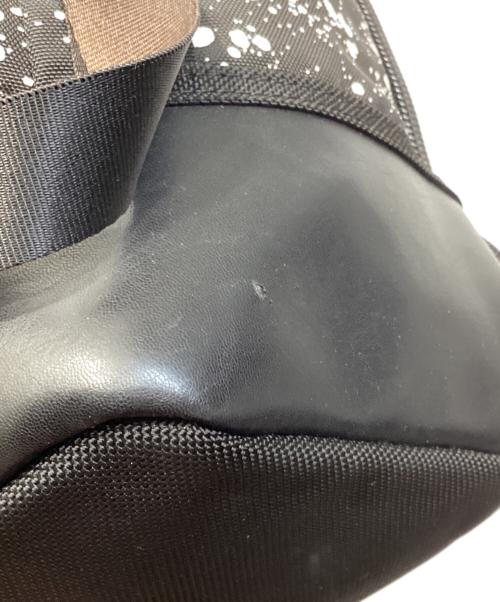 TUMI（トゥミ）TUMI (トゥミ) Kinser フラップバックパック ブラック×ブラウンの古着・服飾アイテム