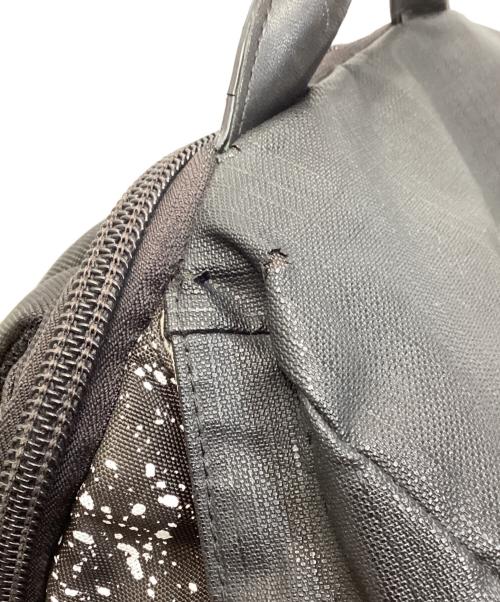 TUMI（トゥミ）TUMI (トゥミ) Kinser フラップバックパック ブラック×ブラウンの古着・服飾アイテム