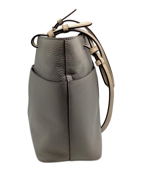 MICHAEL KORS（マイケルコース）MICHAEL KORS (マイケルコース) ジッパートートバッグ ベージュの古着・服飾アイテム