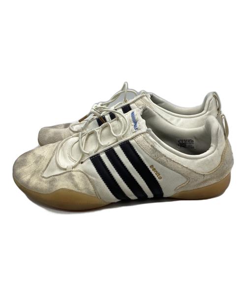 adidas（アディダス）adidas (アディダス) Bad Bunny (バッドバニー) BALLERINA OFF WHITE/CORE BLACK/GUM ホワイト サイズ:US9 1/2の古着・服飾アイテム