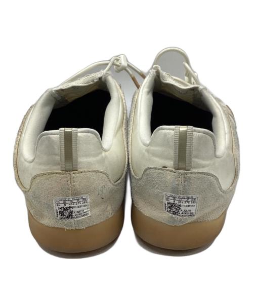 adidas（アディダス）adidas (アディダス) Bad Bunny (バッドバニー) BALLERINA OFF WHITE/CORE BLACK/GUM ホワイト サイズ:US9 1/2の古着・服飾アイテム