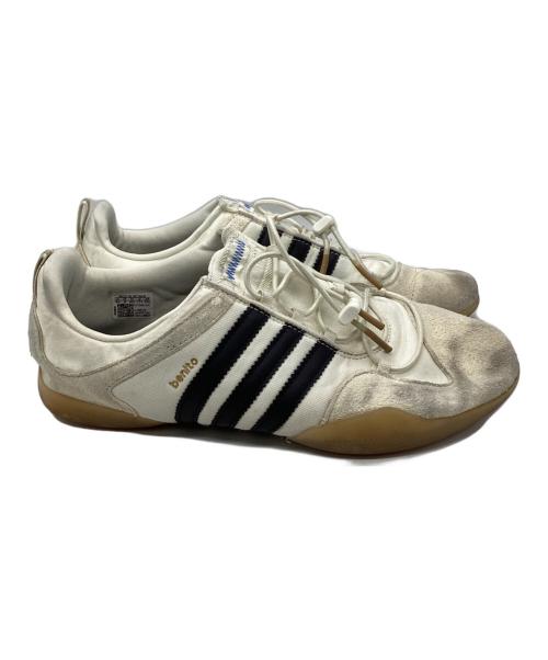 adidas（アディダス）adidas (アディダス) Bad Bunny (バッドバニー) BALLERINA OFF WHITE/CORE BLACK/GUM ホワイト サイズ:US9 1/2の古着・服飾アイテム
