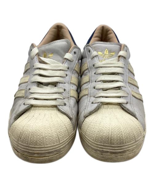 adidas（アディダス）adidas (アディダス) SUPERSTAR FTWR WHITE/OFF WHITE/BLUE アイボリー サイズ:US9 1/2の古着・服飾アイテム