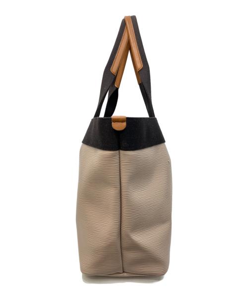 Breath TOPKAPI（ブレス トプカピ）Breath TOPKAPI (ブレス トプカピ) RIPPLE ネオレザートートバッグ ベージュの古着・服飾アイテム