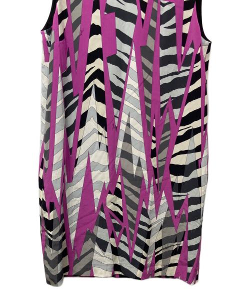 Emilio Pucci（エミリオ プッチ）Emilio Pucci (エミリオ プッチ) 総柄シルク混ノースリーブワンピース パープル サイズ:36の古着・服飾アイテム