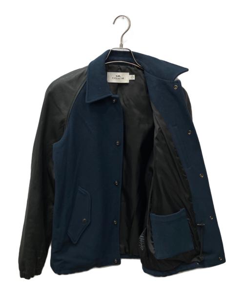 COACH（コーチ）COACH (コーチ) ゴートレザー切替ウールスタジャン ブラック×ネイビー サイズ:XSの古着・服飾アイテム