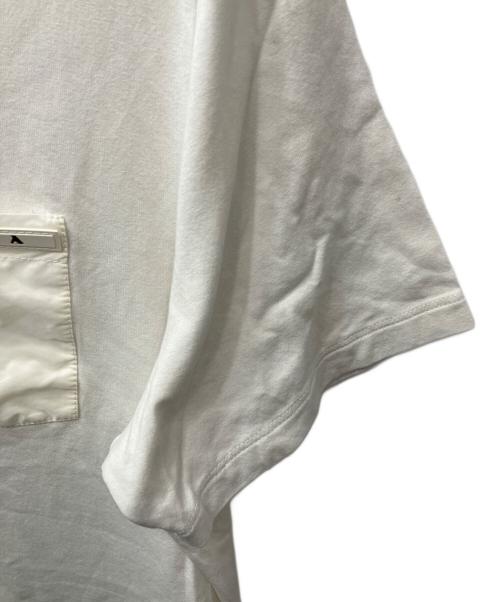 PRADA（プラダ）PRADA (プラダ) ラバーロゴポケットTシャツ ホワイト サイズ:XLの古着・服飾アイテム