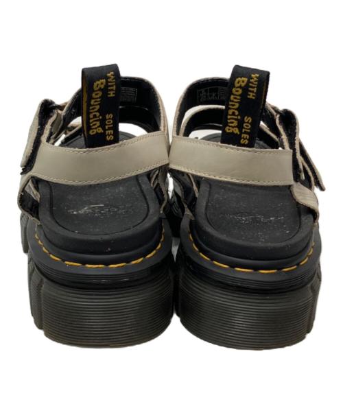 Dr.Martens（ドクターマーチン）Dr.Martens (ドクターマーチン) Ricki 3 strap サンダル アイボリー サイズ:UK6の古着・服飾アイテム
