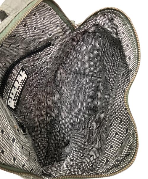 DIESEL（ディーゼル）DIESEL (ディーゼル) メタルロゴトートバッグ オリーブの古着・服飾アイテム