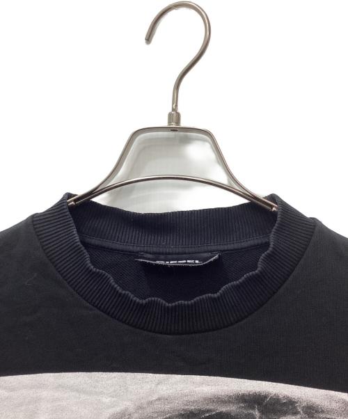 DIESEL（ディーゼル）DIESEL (ディーゼル) グラフィックスウェット ブラック サイズ:Sの古着・服飾アイテム