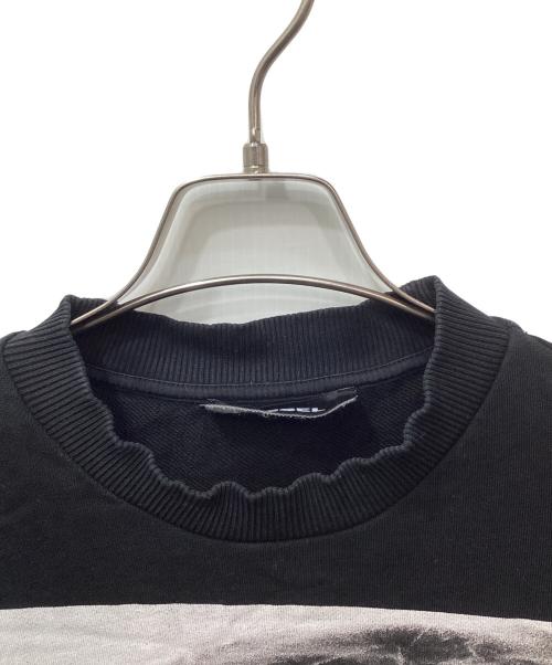 DIESEL（ディーゼル）DIESEL (ディーゼル) グラフィックスウェット ブラック サイズ:Sの古着・服飾アイテム