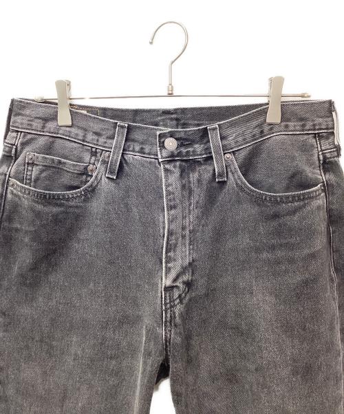 LEVI'S（リーバイス）LEVI'S (リーバイス) 567 STAY LOOSE FLARE　(ステイルーズフレア) ブラック サイズ:Ｗ30×Ｌ30の古着・服飾アイテム