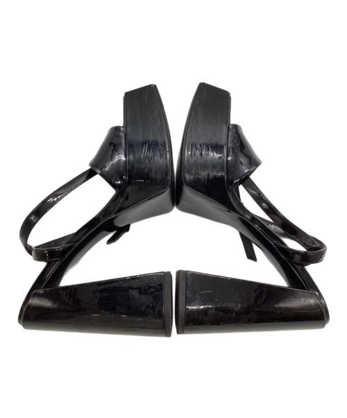 CHARLES & KEITH（チャールズアンドキース）CHARLES & KEITH (チャールズアンドキース) 厚底サンダル ブラック サイズ:37の古着・服飾アイテム