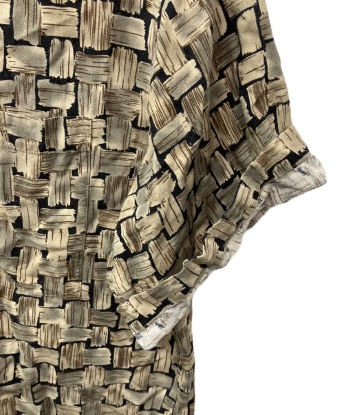 pierre cardin（ピエール・カルダン）pierre cardin (ピエール・カルダン) 総柄レーヨンシャツ オリーブ サイズ:XLの古着・服飾アイテム