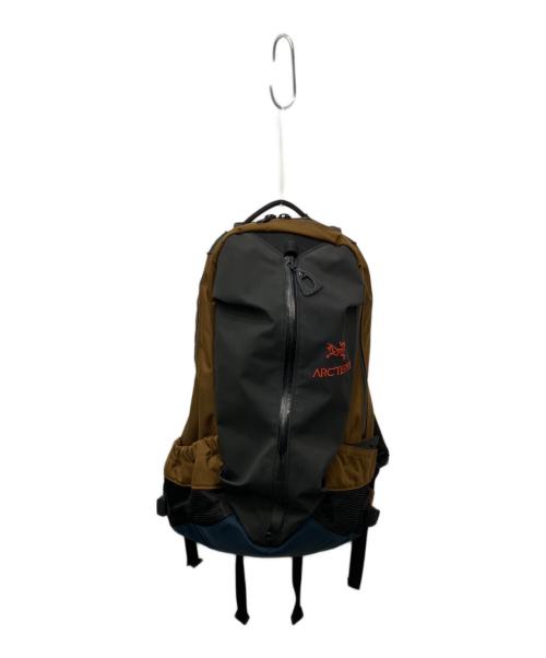 ARC'TERYX（アークテリクス）ARC'TERYX (アークテリクス) BEAMS (ビームス) Arro 22 Backpack ブラウン×ブラックの古着・服飾アイテム