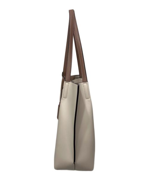 CHARLES & KEITH（チャールズアンドキース）CHARLES & KEITH (チャールズアンドキース) トートバッグ ベージュの古着・服飾アイテム
