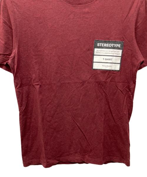 Maison Margiela（メゾンマルジェラ）Maison Margiela (メゾンマルジェラ) STEREOTYPE T-Shirt（ステレオタイプ） レッド サイズ:46の古着・服飾アイテム