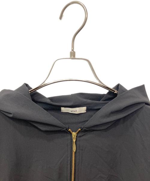 YORI（ヨリ）yori (ヨリ) 撥水ストレッチパーカー ブラック サイズ:34の古着・服飾アイテム