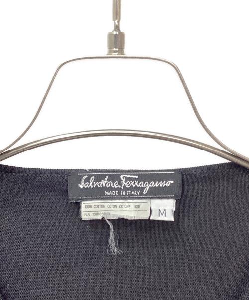Salvatore Ferragamo（サルヴァトーレ フェラガモ）Salvatore Ferragamo (サルヴァトーレ フェラガモ) ガンチーニ半袖ニット ブラック サイズ:Mの古着・服飾アイテム