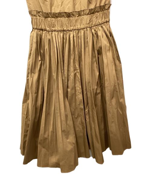 RED VALENTINO（レッドヴァレンティノ）RED VALENTINO (レッドヴァレンティノ) ノースリーブワンピース ベージュ サイズ:38の古着・服飾アイテム
