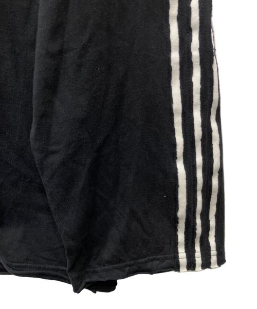 Y-3（ワイスリー）Y-3 (ワイスリー) Y-3 RAW EDGE 3 STRIPES LONG SLEEVE TEE ブラック サイズ:2XSの古着・服飾アイテム