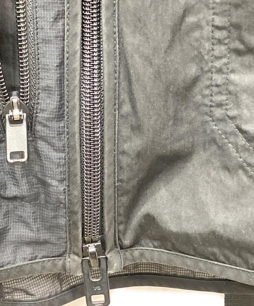 Y-3（ワイスリー）Y-3 (ワイスリー) TACTICAL UTILITY VEST（タクティカルユーティリティベスト） ブラック サイズ:Sの古着・服飾アイテム